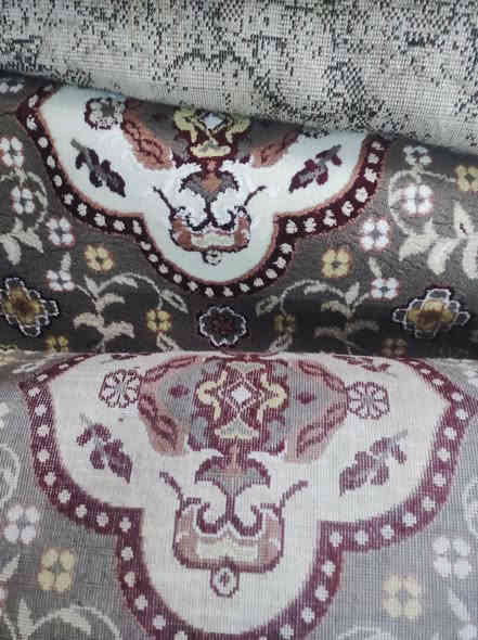 فە رشی   زستانە   قیاسی   4به 6   له که لار  کۆنە    سعری  65هه  زاره  ***********
