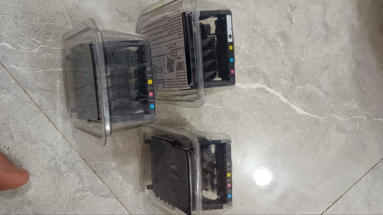 للبيع: رأس طباعة (Printhead)
 لـ HP. القطع جديدة تماماً 
الموديلات المتوافقة:
 طابعات HP OfficeJet Pro 
(فئات 7740، 8710، 8210، 9010 وغيرها) التي تستخدم خراطيش حبر 952 أو 962.
اطلب الان
للتواصل: يُرجى إرسال رسالة على الخاص.
توصيل موجود 🚛


**إذا كنت صاحب هذا الإعلان وتريد حذفه لأي سبب، رجاءا أرسل رسالة إلى الدعم الفني**