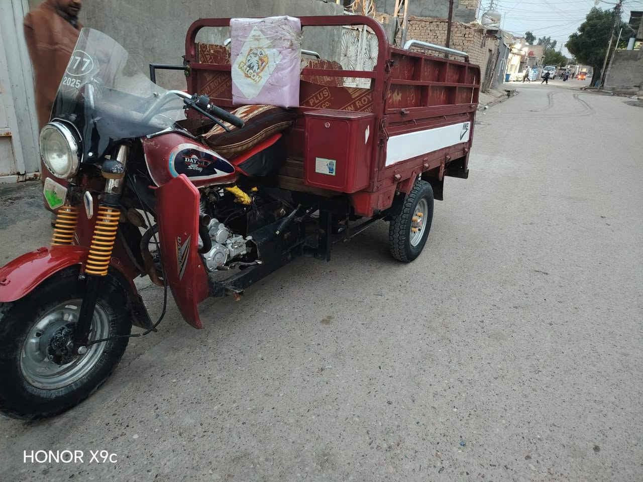 السلام عليكم ستوته للبيع دايوان
*********** موديل 18 مكان بغداد المعامل
