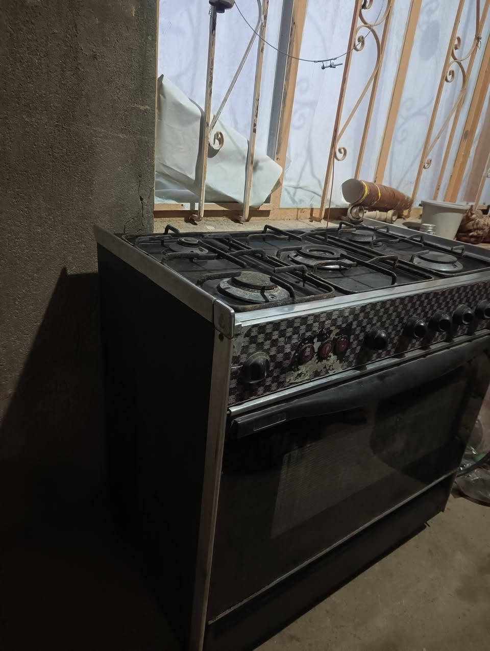 السلام عليكم طباخ ابو 5 عيون ناره زركه الفرن شغال نوعيته إيطالي مضبوط سعره 150 وبي مجال


**إذا كنت صاحب هذا الإعلان وتريد حذفه لأي سبب، رجاءا أرسل رسالة إلى الدعم الفني**