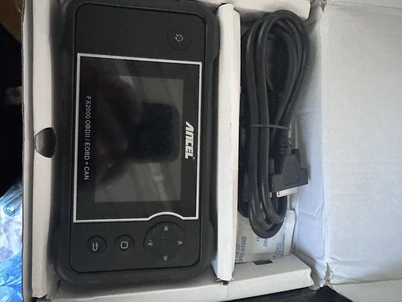 كاشف اعطال عملاق مفول مفول مواصفات ابحث عنه وشوف امكانياته شي كلش قوي 
وياه رام 16 كيكا 
اسم الموديل fx2000 
اكتبلي سعر بما يرضي الله 
متوفر توصيل كل العراق 
***********
