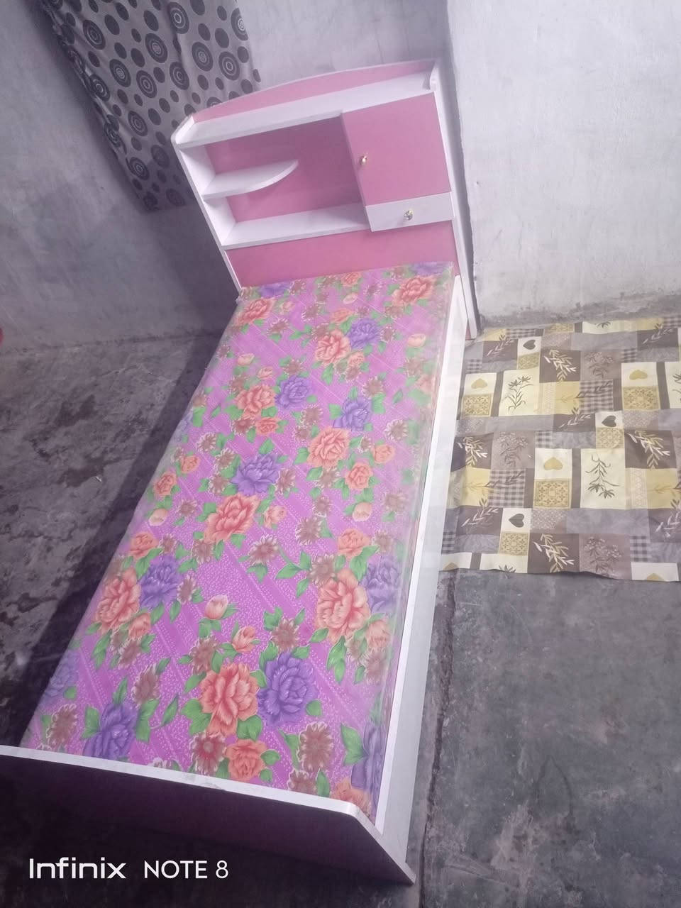 جربايه نفر البيع 55وبيه مجال قليل ***********
