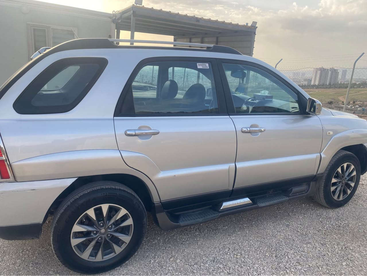 بەناوی خوای گەورە و میهرەبان
تكایە هەموی بخوێنەرەوە هەموو شتێكم ڕون كردۆتەوە دواتر پەیوەندی بكە
كیا سپۆرتاج 2009 كۆری بۆ فرۆشتن
گێڕ و مەكینەی تازە داگیراوە و بە شەرت
198,000 كم ڕۆشتووە
ڕەنگی سلڤەر
تاك ئەكسل
تەبرید و گەرمی بێ كێشەیە
كوشن هیتەر
ئاوێنە كارەبا
كوشن جڵدە و بەرگی تێگیراوە
شاشە ئایپاد و سوكان ڤۆلیۆم
چوار جام كارەبا
حاصەی بەگ
كامل ئەرزی و لاكانی عەزلی دەنگ كراوە 
سەنەوی بەسەرچووە لە بەرواری 31-1-2026 و بە ناوی خۆمەوەیە
كامل صیانەی بۆ كراوە و بی مەسرەفە
گڵۆپی مەكینەی ئیش دەكات من بە شەرتی كۆمپیوتەر و فەحس ئەیفرۆشم
جامی پێشەوە بەردەم سەكن درزێكی تیایە لە سەرەوە بۆ خوارەوە
٧٠،٠٠٠ دینار غرامەی لەسەرە ئەیگەڕێنمەوە
بۆیاخ : چەمەلەغ و دەرگای سایەق بۆیاخە بێ ناو گرتن لەگەڵ بونی چەند شوختێك
نرخی كۆتایی 100 وەرەقەیە بێ هیچ معامەلەیەك قفڵ قفڵە
بۆ پەیوەندی *********** السليمانية, العراق
