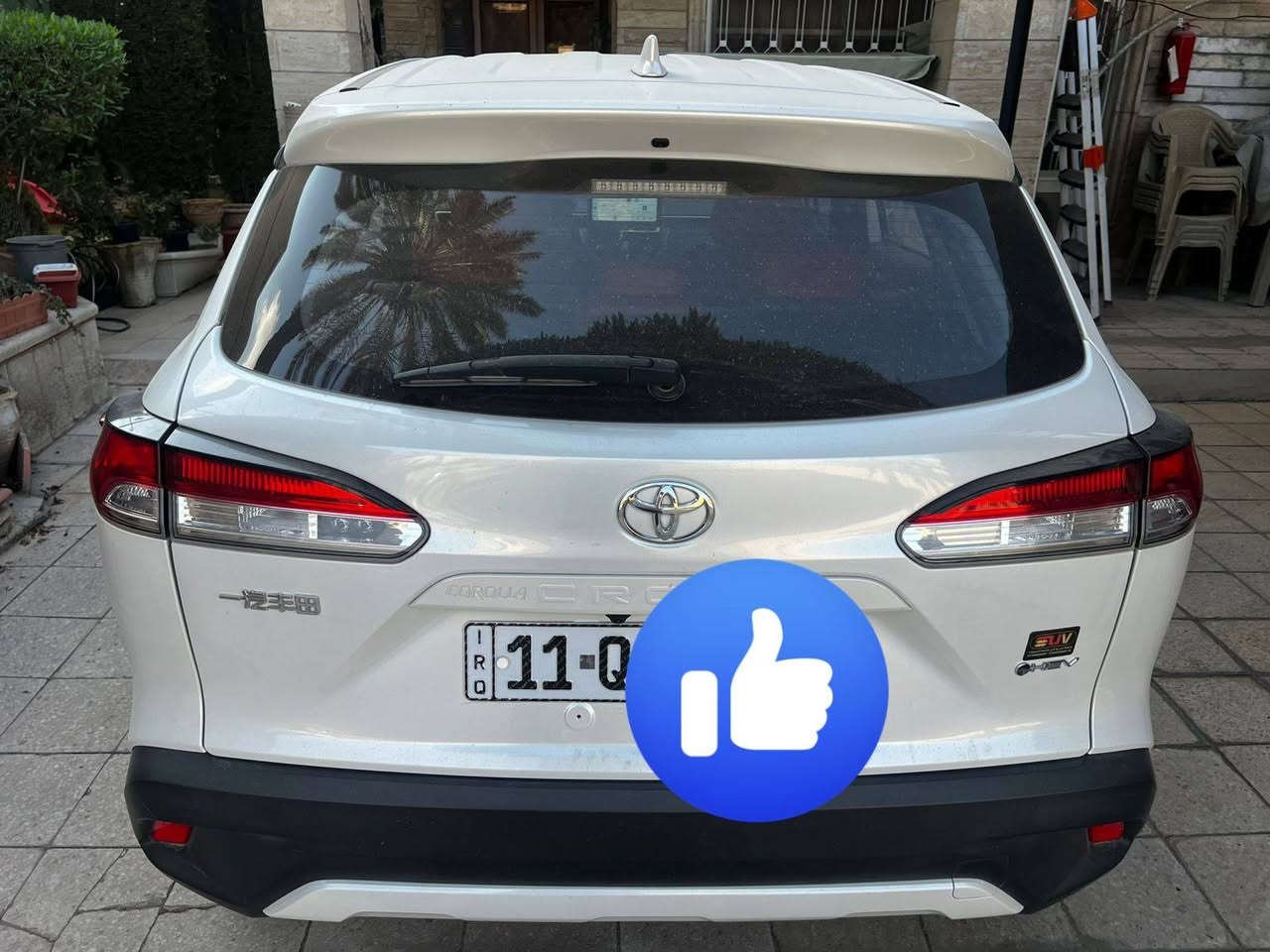 السلام عليكم 
كورولا كروز موديل 2024 مكفولة ماشيه23 قابل للزيادة 
مواصفاتها
فتحة سقف 
كشنات جلد 
كاميرا خلفية بلادية 
والباقي المواصفات المعروفة 
سعرها 26مليون وبيها مجال 
*********** للاستفسار الاتصال على 
مكاني بغداد حي الجامعة
