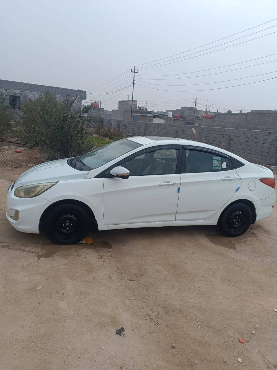 اكسنت خليجي فول مواصفات مديل 2015 بسمي رقم ذي قار السنويه لل 27 مكفوله من الضربه بيها صبغ رشات ابيع حزام عن المفاشل مكينه 1600وكير كارتون حداده تخم تاير تبريد ثلج السياره جاهزه من اي شــــي مكـــــــاني بصــــــره الزبير ***********
