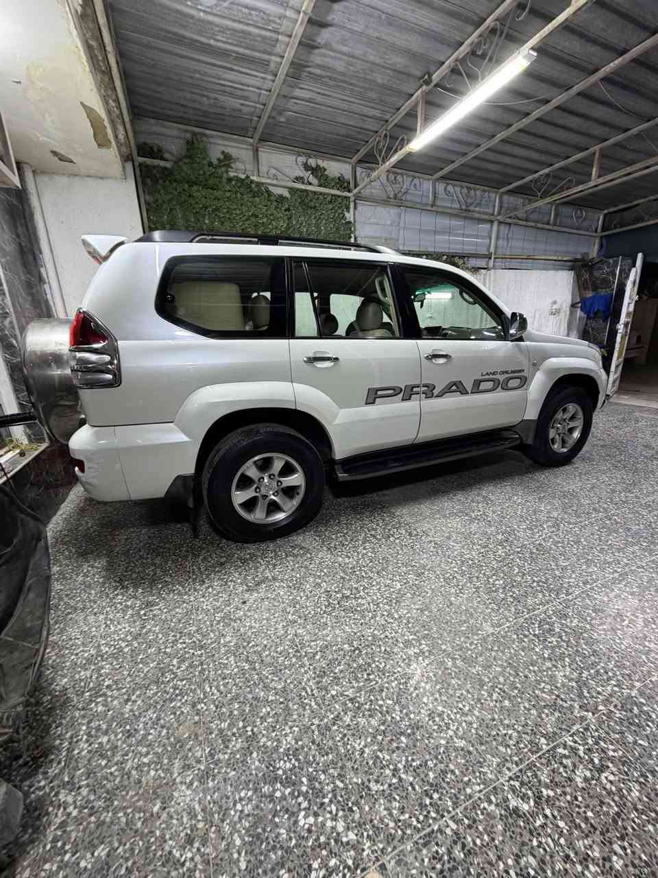 السلام عليكم ابرادو موديل 2009 سيارة علة وضع شركةسيارة مكفولة كفالة عامة من ضربة وصبغ مكينة ستة سلندر سبعة راكب كشنات جلد كرباء اسبير تعليك تانكينن بانزين تحكم بل استيرن سيارة علة وضع شركة ماشية ١٣٣حقيقي علة وضع شركة مكان بلديات رقم ***********
