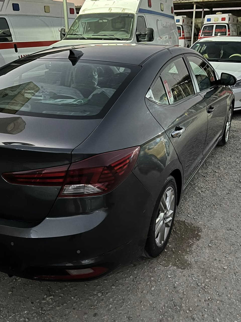 النترا 2020 امريكي حادثها جاملغ وطرف البنيد عكس السايق بدون دواخل بدون ايرباك بغداد بأسمي الرقم الجديد 
ماشيه 89الف 
تحكم استيرن 
رادار 
كامره 
شاشه كار بلي 
السعر 133$
***********واتساب او اتصال
