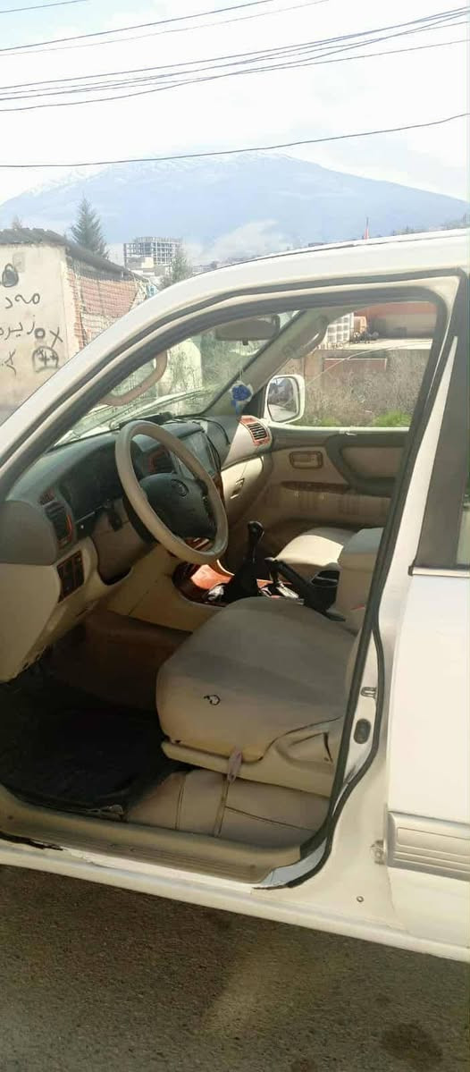 مۆنیکا
 مۆدیل 2003 
مەگینە گاز هەمووگیان بە شەرت
دوپارچەی بۆیاغ بێ ناوگرتن 
ژم.***********
ژم .***********
نرخ. 145$ سوران, أربيل
