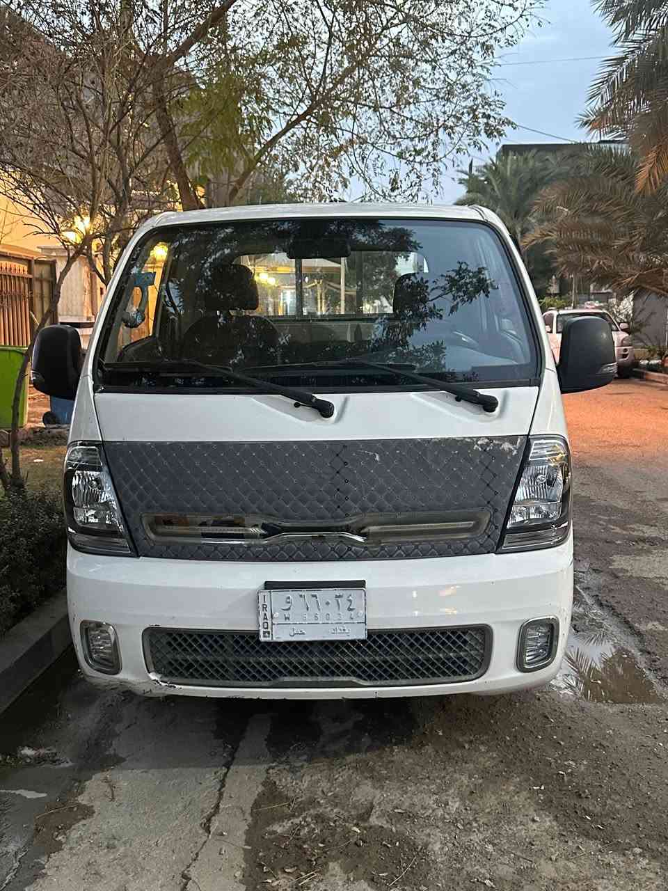 سلام وعليكم اخوان كيا حمل ٢٢ رقم بغداد نظيفه ومكفوله للاتصال ***********
