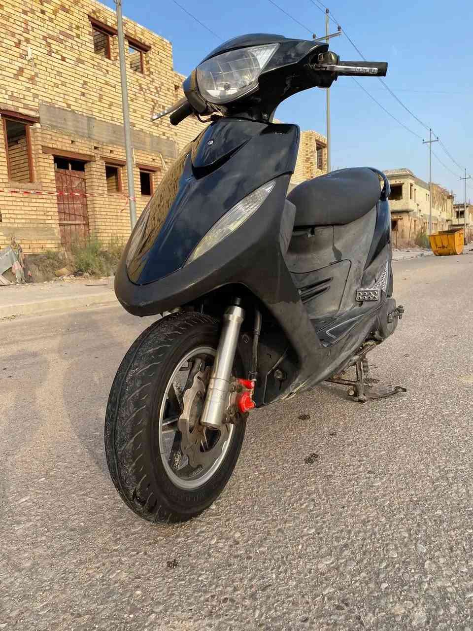 ماكس للبيع مستعجل عل بيعه عندي اوراق من اشتريتها رايدها ب500قفل الشراي يتصل يكون الصبح يتصل ***********
