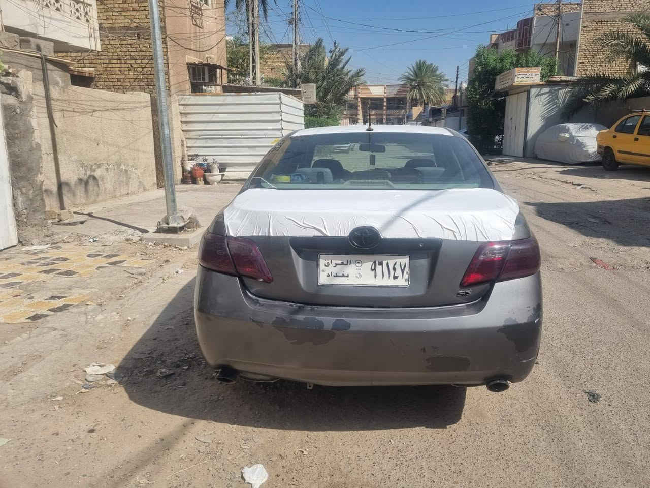 السلام عليكم 
كامري للبيع موديل ٢٠٠٧ وارد امريكي 
6سلندر كير محرك جدد  رقم بغداد صدامي شرط تحويل مصبوغه عام 
السعر 65 وبيه مجال 
الاتصال ***********
