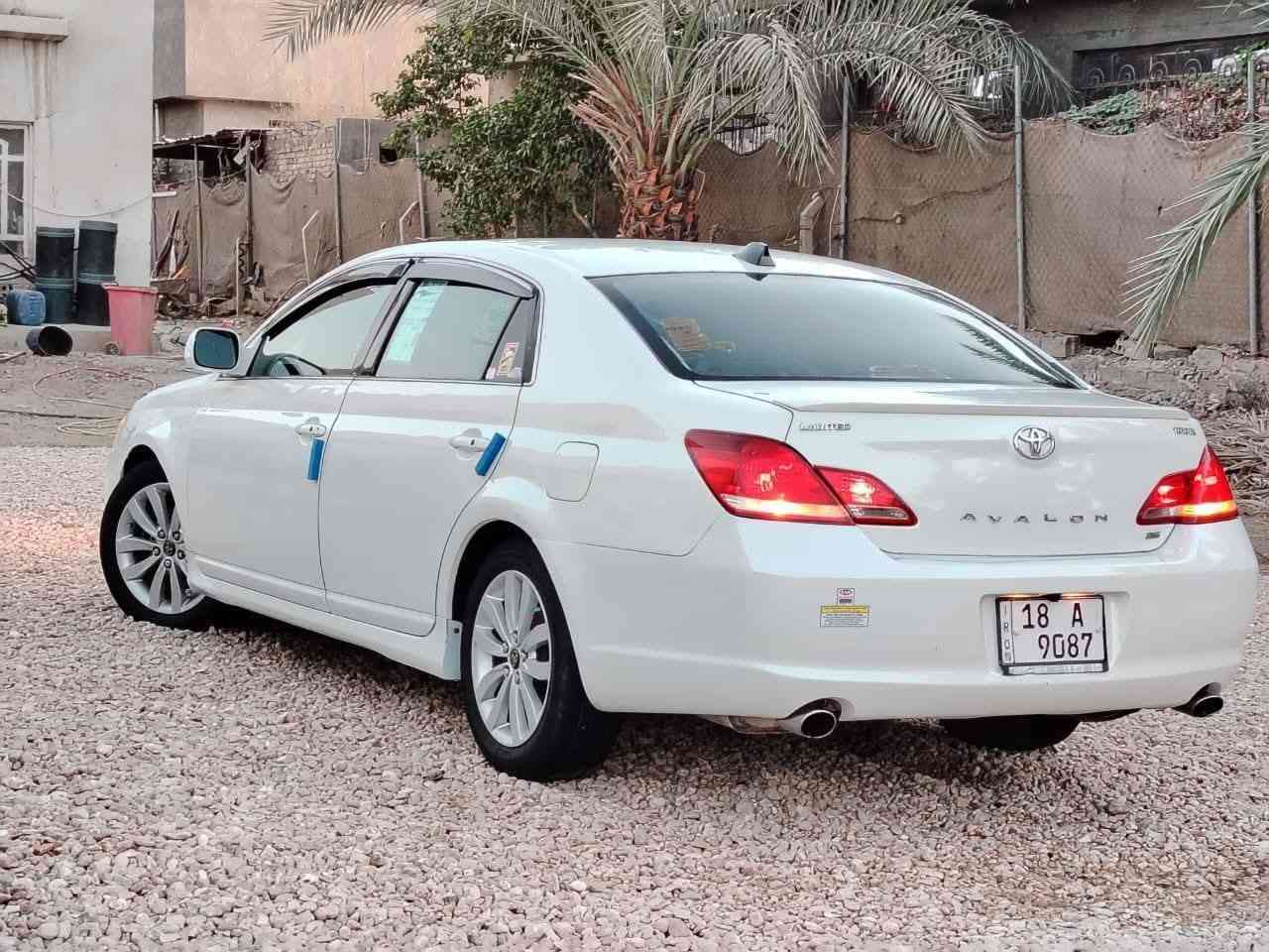 السلام عليكم للبيع تيوته افلون موديل 2007 وارد خليجي فول موصفات 1/1 بصمه فتحه حساسات خلفيه مري شفط كشنات كهرباء وجلد برده خلفيه مكينه وكير وحداديه جدد 6 سلندر تبريد قطعتين كهربائيات كلها شغاله رقم بابل مميز سنويه مجدده لل٢٠٢٨ ويل كب جديد (٤بصمات) السياره بيه صبغ حزام فقط سعرها 85 وبيه مجال مكاني بابل الحله
***********
