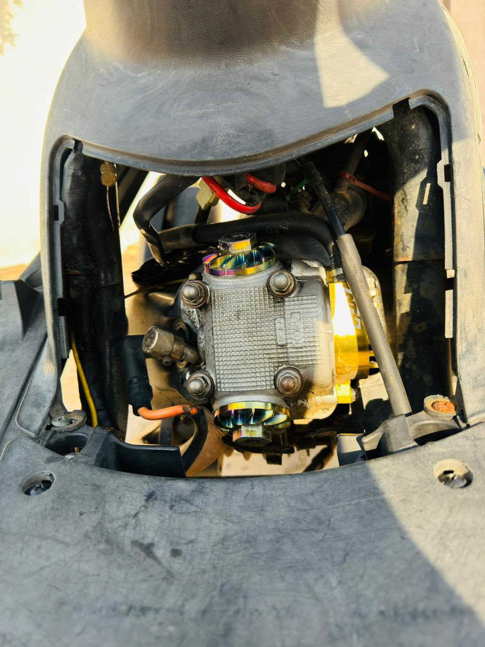 سلام عليكم دراجه ماكس عدله للبيع دراجه مكفوله كفاله عامه من كلشي صاله شهر من نزلتها من الرمبه مستعجل على بعيتها دراجه مزوده من يدات بريك ويدات سكليتر دبلات امامي خلفي رياضي مكينه تزويد خارجي قبق عنبار صالنه إف ام سعرها مليون بيها مجال قليل ***********
