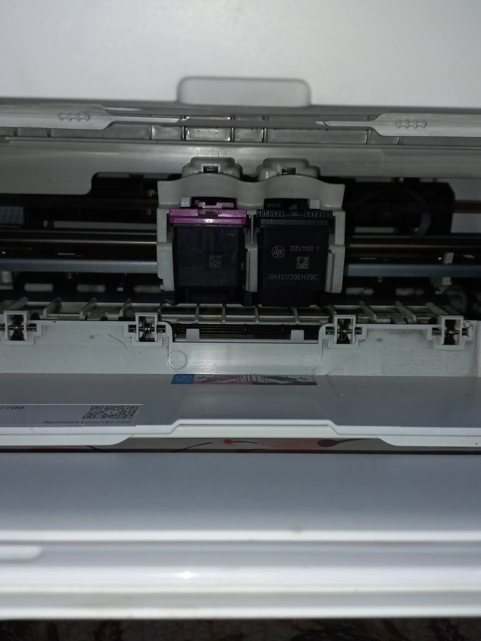 السلام عليكم
طابعة hp deskjet 2710
طابعة عادي وملون
 استنساخ وسكنر
وبيها وايفاي تطبع من الموبايل

حبر سائل كاترجات 
رقم الكاترج 305

السعر 50 الف وموجود توصيل


**إذا كنت صاحب هذا الإعلان وتريد حذفه لأي سبب، رجاءا أرسل رسالة إلى الدعم الفني**