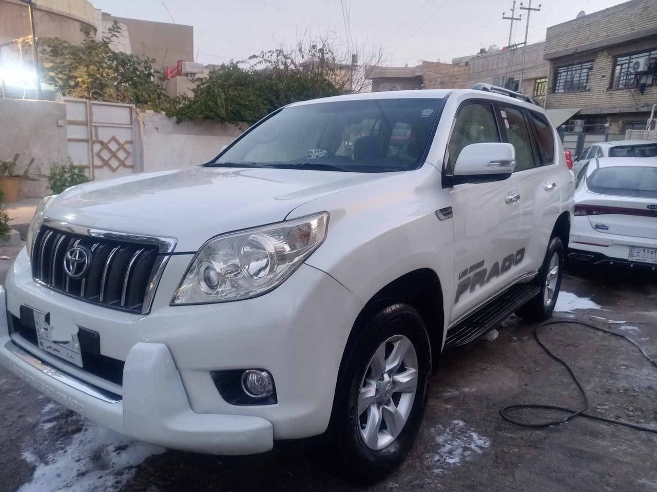 برادو ٢٠١٠ محرك ٢٧٠٠
بارد جاملغ خلفي وحافة باب والسونار موجود
بدون نواقص محرك كير صدر تبريد كهربائيات كلشي تمام
المكان بغداد 
السعر ١٩٠وبيها مجال 
*********** واتس اب
***********
