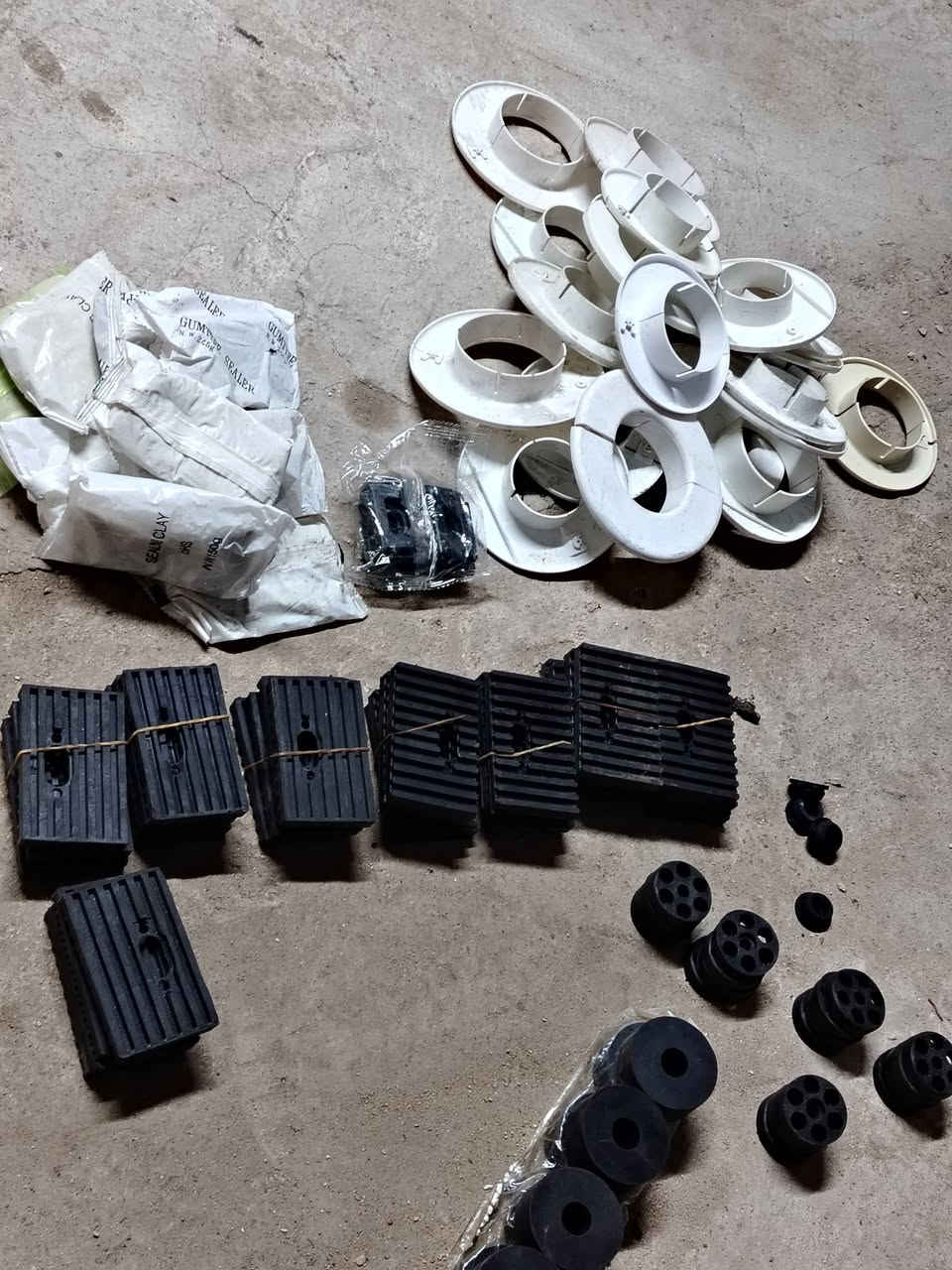 للبيع كل صوره وسعرهه
مكان البياع
***********
تريد شلع تريد مفرد
