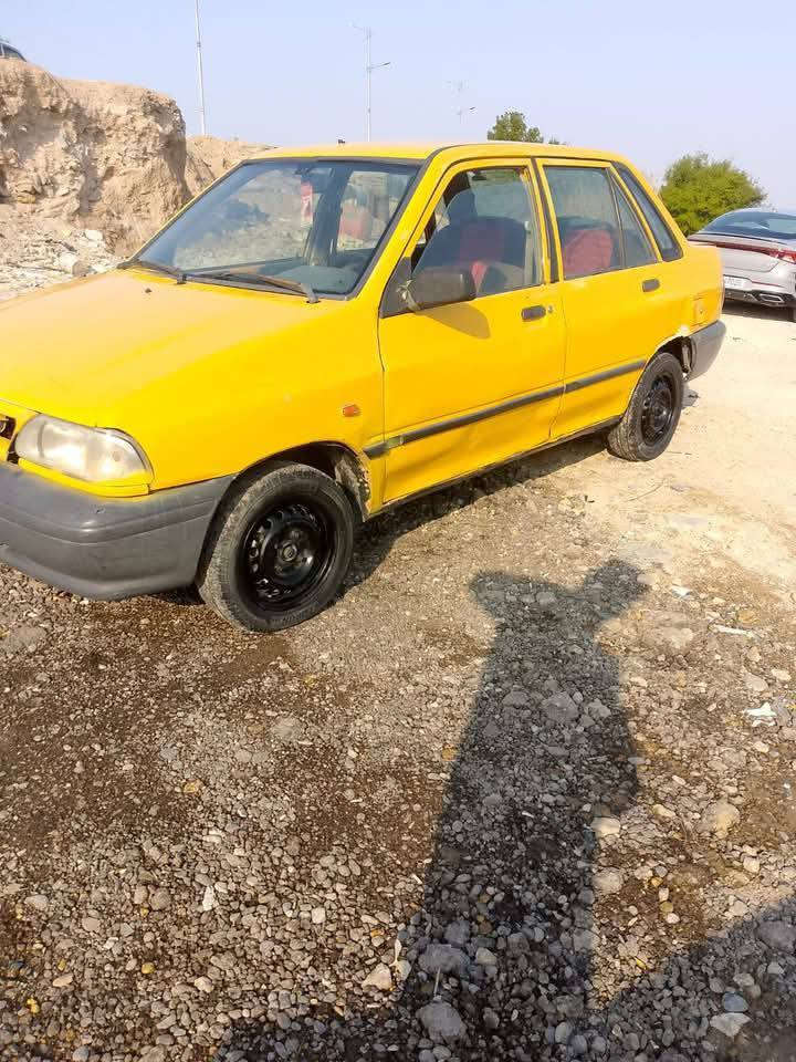 سلام عليكم سياره سايبا 2011 مكينه وكير خير من الله ستوني مجفت المكينه تجفيت عام  حداديه خير من الله ول كشر شوف العين سعر 16 وقابله للتفاوض تواصل  ***********
