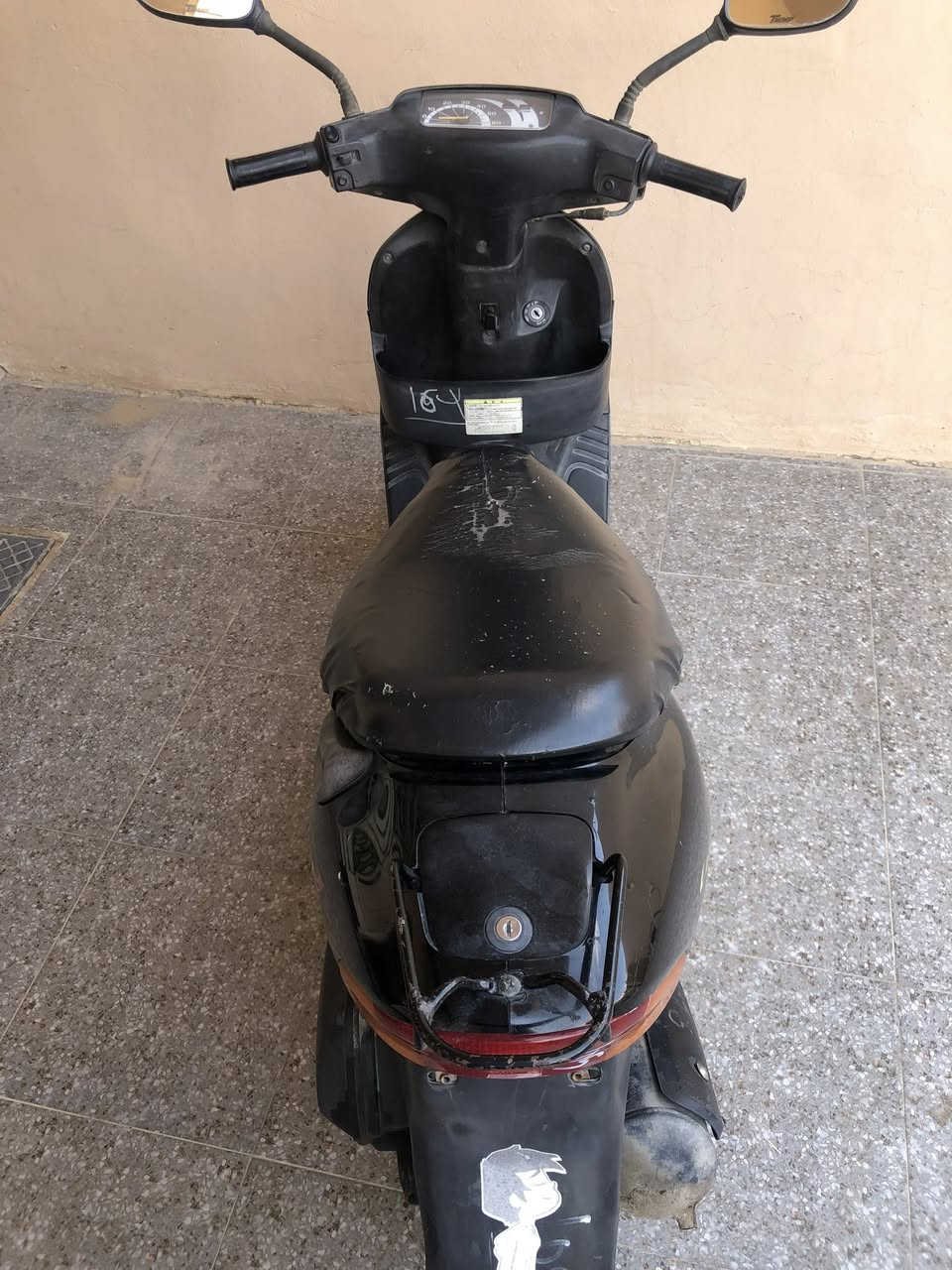 سلام عليكم دراجه سرعه 60 للبيع بلاديه كلشي مامبدل بيها سعر 350
رقم ***********
