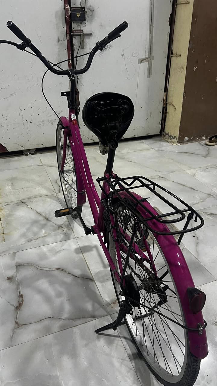 السلام عليكم
للبيع حجم 26 🍃

تايرات جديده 🍃

كلشي موضح بالصور 🍃

الموديل 2016 🍃

سرج قلاب 🍃

الجك يحتاجله سبرنكه 🍃

البايسكل نظيف ومرتب السعر 120 🤍🍃

دسك صفاره 90

مكاني قرية الغدير


**إذا كنت صاحب هذا الإعلان وتريد حذفه لأي سبب، رجاءا أرسل رسالة إلى الدعم الفني**