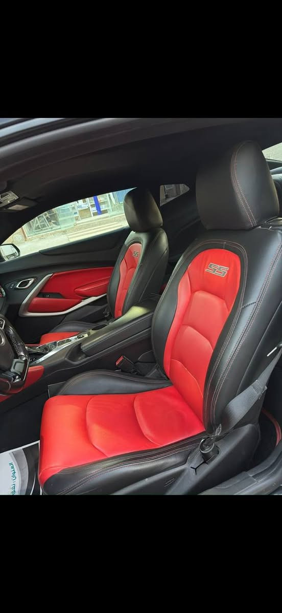 السلام عليكم
للبيع كمارو 2018  RS 
وارد امريكي حادثها حادثها جزء من الجاملغ الخلفي فقط ( نص الجاملغ صبغ )بدون ايرباك . حته الدعاميات بدون صبغ 
والباقي مكفول كفاله عامه بدون صبغ بدون بارد .. السياره على وضع الشركه . 
كير محرك اكسل خير من الله . بلادي على وضع الشركه ستندر ما مفتوحات !! 
صدر امامي خلفي جديد . تخم تاير جديد . 
تبريد ثلج ❄️ ادامه كامله اي كلوب ممشتغل بالدشبول !!! 
مواصفات السياره ! 
بصمه . شاشه كبيره . تتشغيل عن بعد . 
تحكمات ستيرن 4️⃣ جهات . تبريد بيانو . 
كشنات كهرباء ⚡️ هاند بريك بصمه . 
MODE DRIV. SPORT . TOUR.SNOW/LCE . كشنات جلد . داخل لونين . 
شفتات ستيرن . دركه D . كامره خلفيه . 
لد نهاري . لد متغير الوان . عدسات عين الشيطان . لايت زينون . ويل كب 20 مال 2SS . السياره عليها اكس بايب + داون بايب 
+ دبات كورسا + تفريغ + برمجه سيفتي + طلقات . السياره كلش حلوه ومصروف عليها 
مكاني بغداد للستفسار *********** متوفر  واتساب
