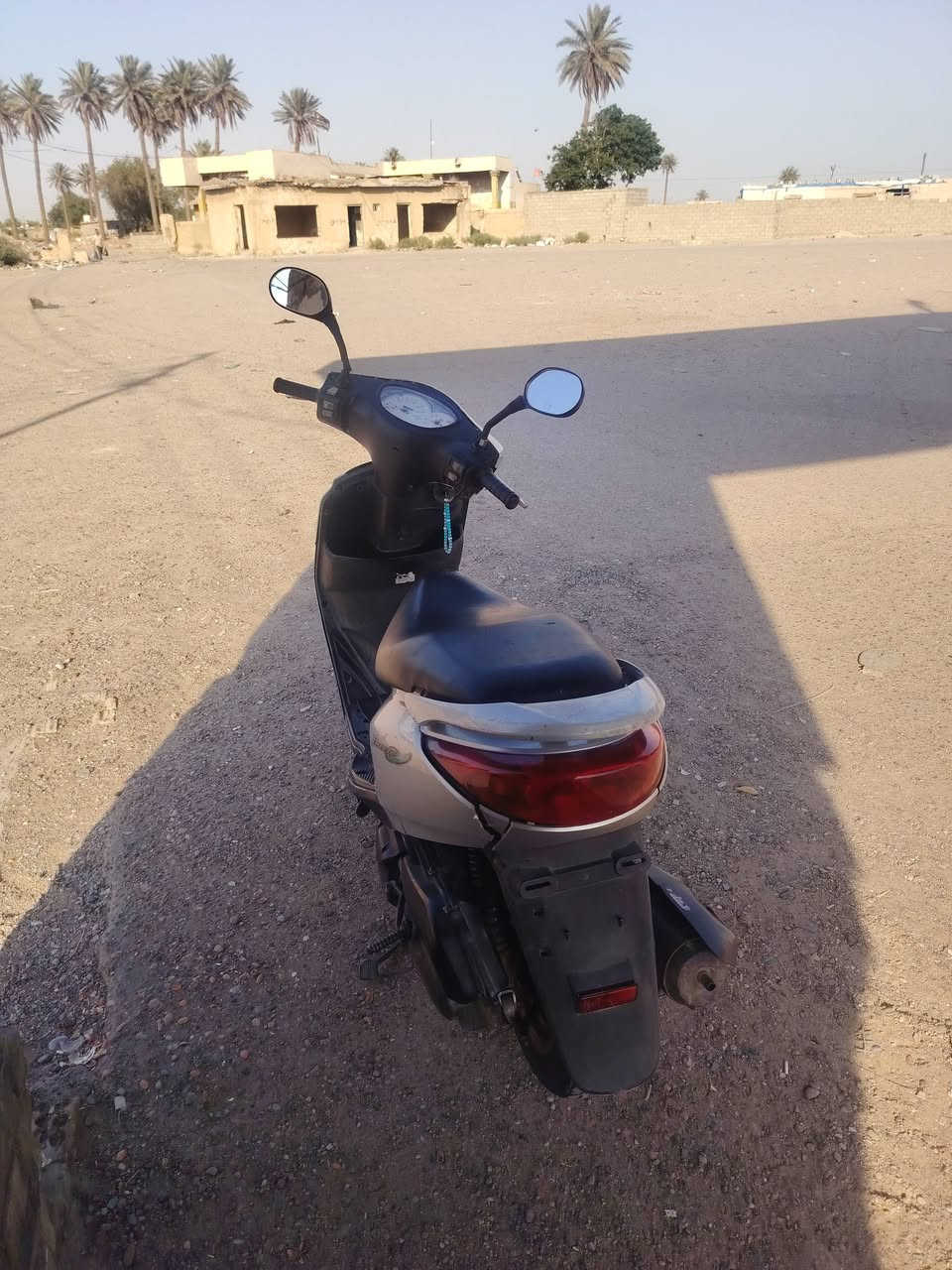 سلام عليكم دراجه للبيع كل شغاله كهربائيات سلف مبيها نقص سعر500 وبيها مجال عنوان زعفرانيه***********
واتساب
