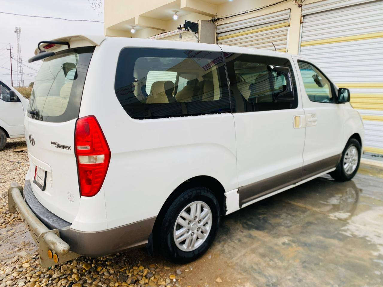 استاركس 2012
للبيع سياره مكفوله جديده 
مثل ماواضحه بالصور 
رقم السياره بغداد
السياره مكانها بغداد حي الوحده 
سيطرة الج 
للاستفسار هذا الارقام ‏‪0781 774 7099‬‏
***********
