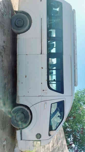 اعلان..... سياره للبيع... سياره بيها خبزه وخير من الله
🔹 النوع: جنبيh2
🔹 الموديل : 2014
🔹 اللون: [ابيض]  
🔹الرقم بغداد    تحويل ثاني يوم
🔹 عدد المقاعد: 14.مقاعد عائلية مريحة
🔹 نوع الوقود: بانزين
🔹بيها طخات ع بارد وصبغ

🔹 الهيكل: مثل ما مبين بل صور  

للبيع فقط حسب القناعه 
🔹

💰 السعر المطلوب: ا125 ] وقابل للتفاوض

📞 للاستفسار والتواصل:
[***********]
او راسلني خاص وما يكون خاطرك اله طيب❤️
