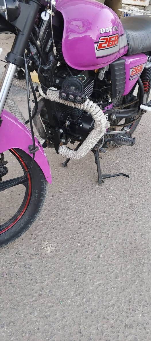 سلام عليكم دراجه دايوان نفخ موديل 2023 رقم وسنويه دراجه نضيفه برغي مامفتوح بيها سعر 2200 وبيهاا مجال بصيط الاستفسار ع رقم *********** واتساب ***********
