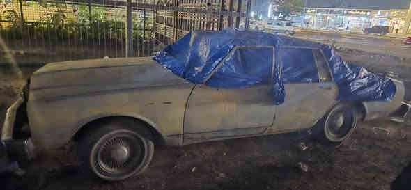 كابرس للبيع موديل ٨٧ بروكهام السياره شغاله ومنضومه تبريد كامله اني مفصخها وكل غراضها موجوده عندي عمرت بيها وسمكرتها عوزها صبغ وتنشد غراضها لونها اسود السياره مكاني بغداد حي الجهاد رقمها بغداد سنويه نافذه٢٠٢٠ السعر ٣٠ورقه الاتصال***********
