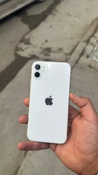 ايفون ١١لعادي اللبيع جهاز مبدل بطاريه سعر مناسب ٠٧٧٦٦٥٨٢٣٦٠ واتساب فقط