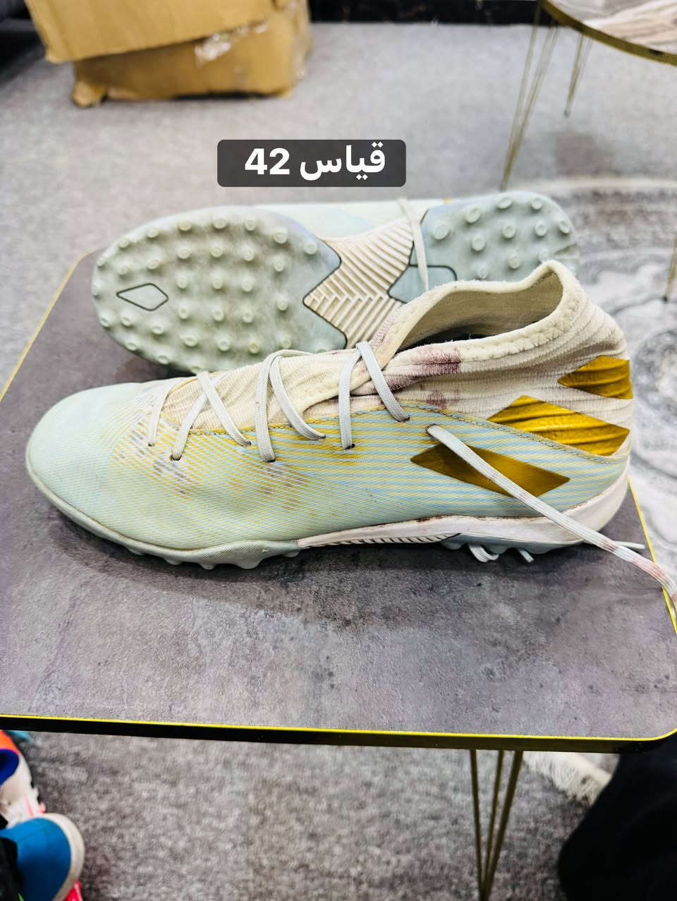 احذيه باله اوربي اصلي نضافه 100‎%‎ بأسعار مناسبه 🔥🔥 كل قطعه وسعرها القطعه الي تعجبك دزها خاص وتدلل  يوجد توصيل الى جميع محافظات العراق 5 آلاف دينار واتساب ***********
