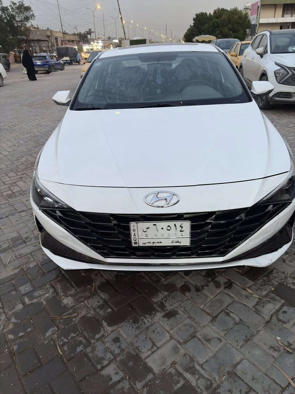 سلام عليكم النترا لبيع خليجي 2023 فول بيه طخ بابين مثل موضح بصوره العنوان بغداد السعر 155$بيه مجال التصال ***********
