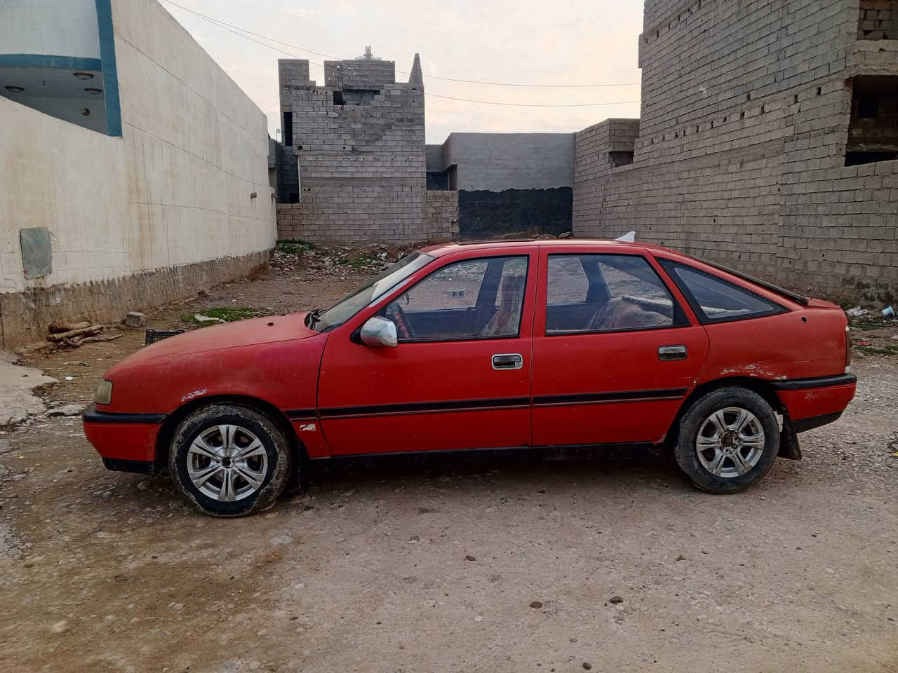 فكترا حجم 20محرك كير شرط سيارة جاهزة رقم ديالى مشروع وطني سعر 22شراي يجي خاص ***********مكان داقوق
