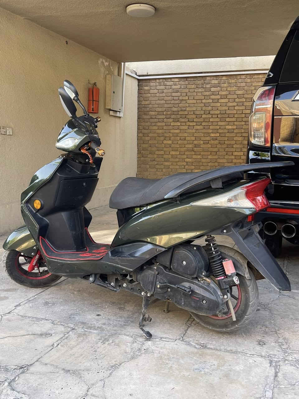 دراجة سكنس حديث بعدهة رمبا حلوة مكينة وشلعة ومعدل 
ركت بيهة من حي اور للجادريه ٥مرات تقريبن موقعي حي اور او زيونه او جادريه 
***********

