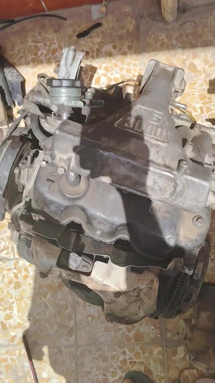 محرك  للبيع وكير كالوبر كير 5ب5  الموقع الموصل السعر 500 إلف وبيه مجال للاستفسار ***********
