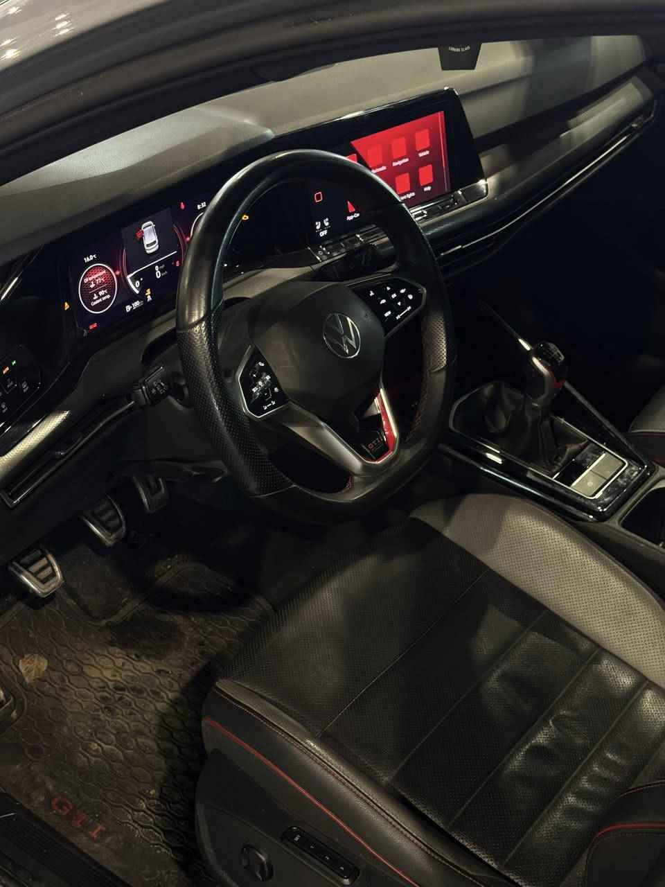 كولف جي تي إي 2023 فول مواصفات بس كير عادي 💣🚀🔥💥
قطعتين صبغ جاملغ .بونيد  بدون دواخل 
64000 كليو ماشيه
سياره رقم اربيل 
عنوان اربيل 
***********
سعر 158 ورقه بيها مجال قليل
