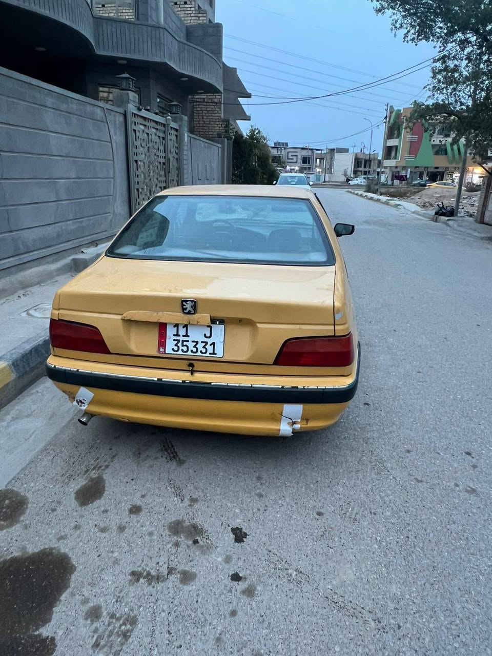 السلام عليكم شباب بيجو لميس ٤٠٥ محدث بارص موديل ١٥سياره خير من الله محور مكينه فرنسي٢٢٠٠ كير وضفيره جديد حداديه تخم تاير ارضيه رقم بغداد تحويل ثاني يوم عارضه ٣٥بيه مجال عنوان واسط العزيزيه شراي يتصل على رقم ***********
