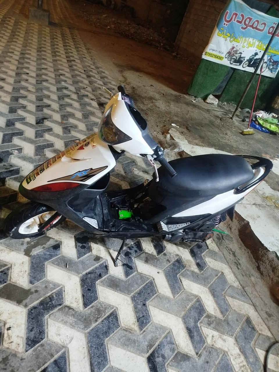 دراجه ماكس عدله ٥٥ للبيع السعر ٥٥٠ وبيها مجال قليل التواصل ع رقم،***********
مكان ناصريه مركز
