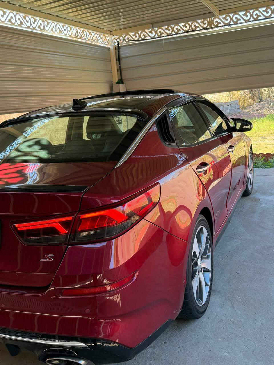 السلام عليكم

اوبتما 2019 فول مواصفات 1/1

#المواصفات
 🔹الموديل : 2019لون احمر مميز Vip
🔹بصمة
🔹داخل اسود  
🔹بك لايت لد 
🔹تحكم ستيرن
🔹ويل كب حجم 18
🔹شاشة ابل كار بلي + كامره 
//تحديد مسار +نقطة عمياء 
🔹اشاير بالمري
🔹رادار امامي
🔹حساس خلفي 
🔹كشنات جلد 
🔹كشنات كهرباء  
🔹مانع انزلاق
🔹فتحه بنراما 
🔹كروس سرعه  
🔹فتحة USB  
سيارة جديده جدا سعرها معقول بلعافيه ع الياخذها 

========================

مكان السياره بغداد 
رقم صاحب السيارة 
*********** وتساب📞
***********

السعر :: اطلبه بالتعليقات يصلك خاص 📩

#ادارة_الصفحه ⚡

ملاحظه / 🔴
مدير الصفحه غير مسؤول عن بيع وشراء واصوليات السياره نحن صفحه لعرض السيارات فقط.
