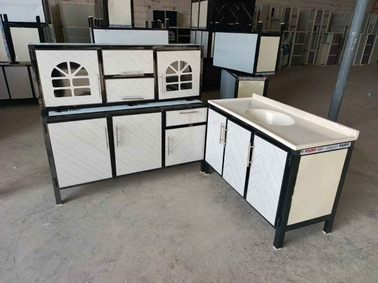 كاونتر مترونص  ارضي.وملحق مترونص  

وسنك متر و 20 سم . 

السعر  190

توصيل داخل بغداد محاني

اطراف بغداد 15

بابل   كربلاء _ فلوجه رمادي توصيل 15
الديوانيه والنجف توصيل 25

مركز صلاح الدين واسط. _ توصيل 25)

اطراف واسط 50 
ديالى 35 
عماره سماوه ناصريه بصره 35

 
. بغداد, العراق


**إذا كنت صاحب هذا الإعلان وتريد حذفه لأي سبب، رجاءا أرسل رسالة إلى الدعم الفني**