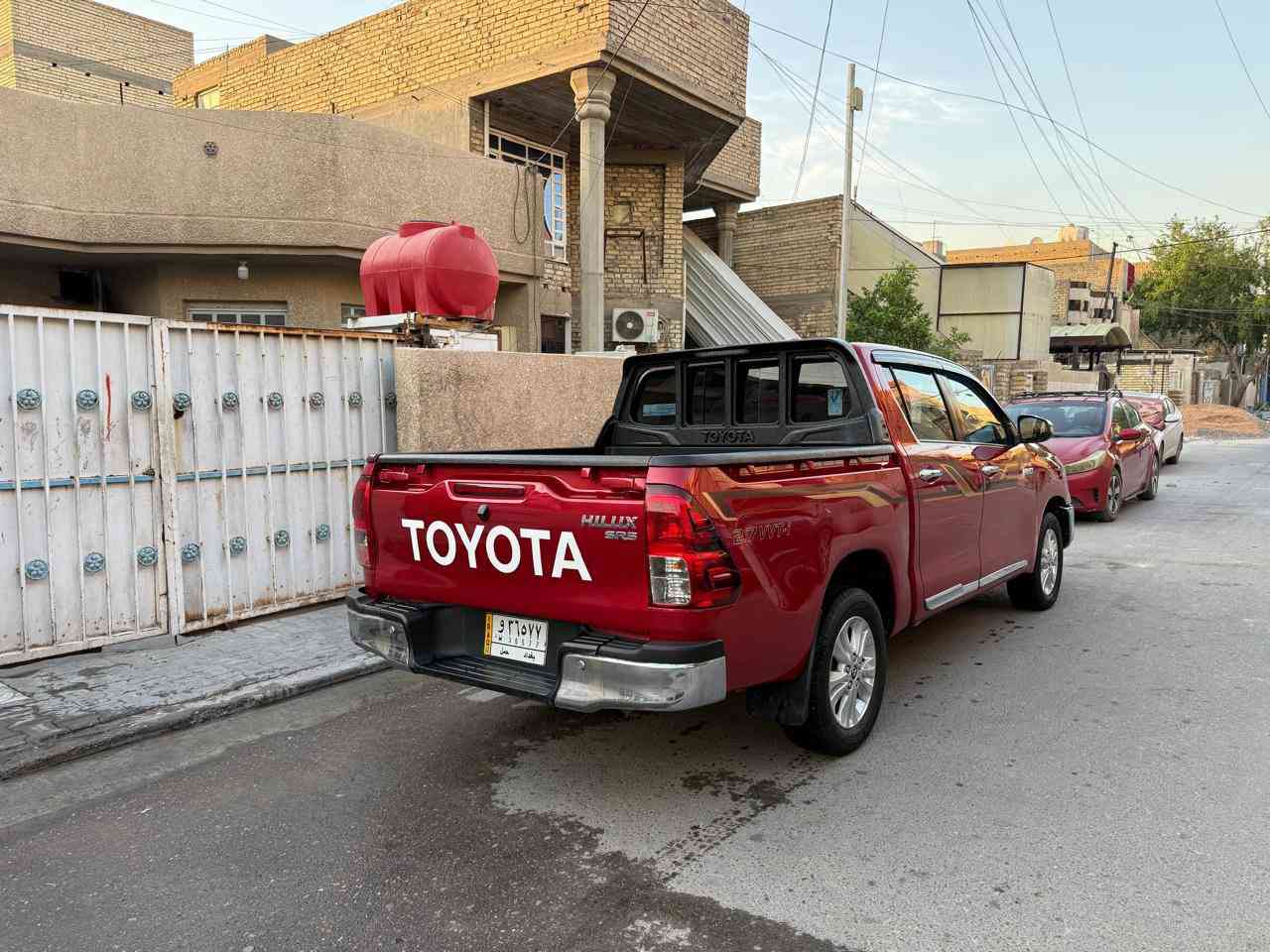 السلام عليكم بيكب هايلوكس  موديل 2018مكفوله من الصبغ  ساز المكان بغدادالاتصال عله الرقم***********
