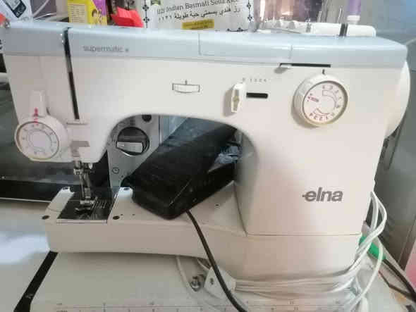 مكينة خياطه للبيع كلش نضيفة وجديدة كامل مكمل شغال خياط عدل زكزاك ونقش
السعر ٨٠ الف
***********
