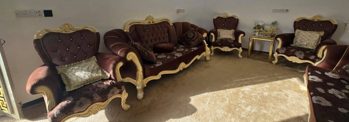 مكلف بالنشر
تخم ماكي للبيع 
مستخدم استخدام نظيف جدا 
صار 5 أشهر من اشتريته بس اريد اغير الديكور 

اخذته ب مليون و100 وينباع ب 900 وبيه مجال  
نظيف جداً جداً 
تكدر تفحص التخم 

مكاني الكوت


**إذا كنت صاحب هذا الإعلان وتريد حذفه لأي سبب، رجاءا أرسل رسالة إلى الدعم الفني**