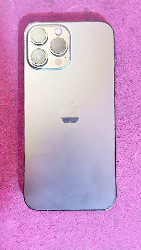 سلام عليكم مرخصة مدير لكروب تلفون ١٣ برو ماكس ذاكره ٥١٢ نضافه ١٠٠ بطاريه ٩٣ نضيف صارلي ٢٠ يوم من ماخذه بس حتاجيت السعر ي ٧٠٠ وبي مجال بسيط للشرايه الاتصال واتساب وشريحه هاذ رقمي *********** البصرة, العراق
