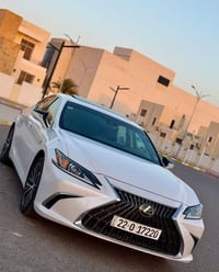 لكزس ES350 • لكزس 2022 • ES350 وارد امريكي • لكزس 6 سلندر • سيارة للبي...