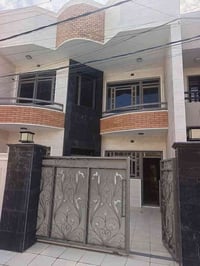 {ابو ايسر للعقار } دار للبيع 150 متر واجهته 7 ونص نزال 20 طابقين 4 غرف...