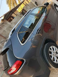 جيب بزون • ٢٠١٨ • ٩٦٠٠٠ كم