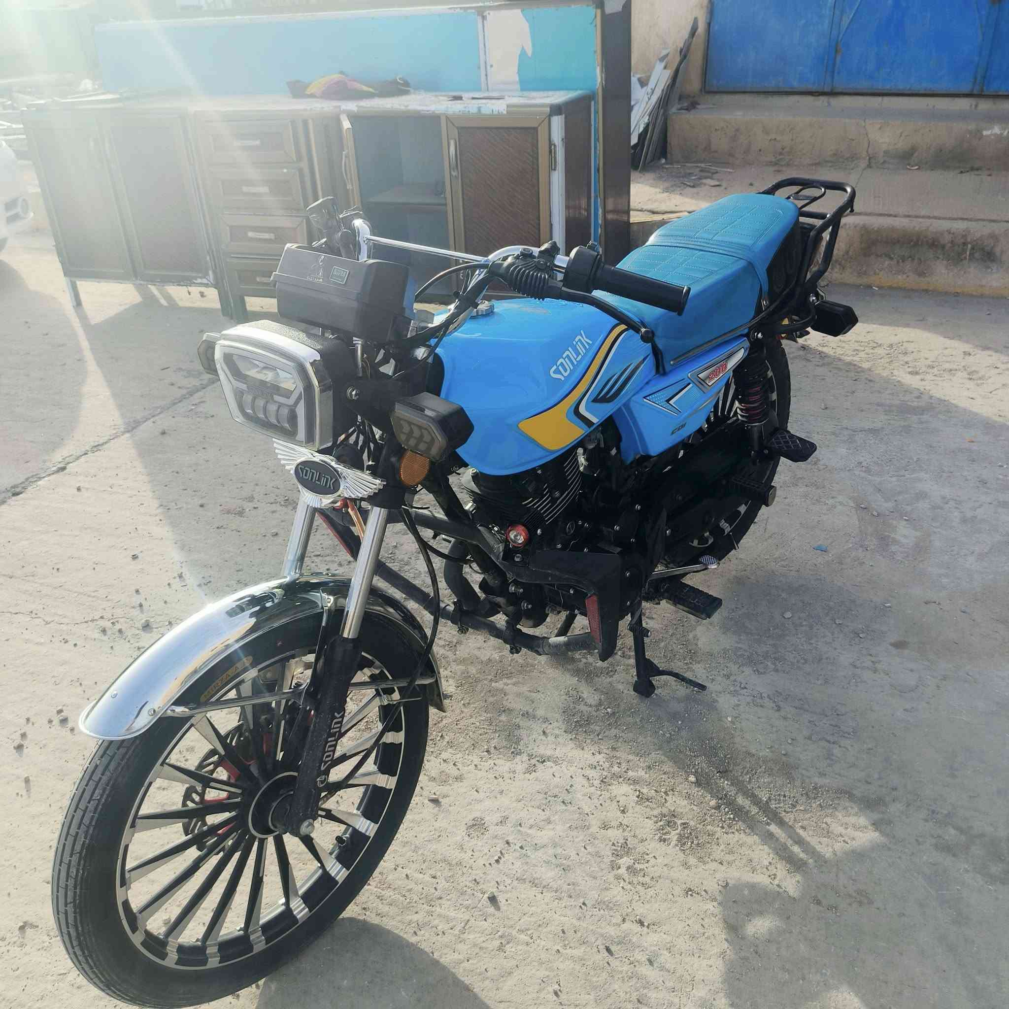 سلام عليكم
ماطور للبيع سولنك 2024شكل 2025 ماطور مامدود عليه سبانه كامل مكمل
نشاط خير من الله ماابي كلشي بس ماشا خلفيه مكسوره ولحمها
***********
