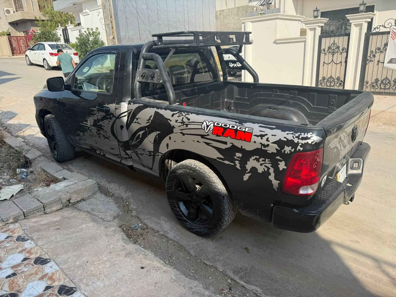 رام تك باب بترا موديل 18 رقم بغداد حادث بالصفاح كلش خفيف باب الخلفي محرك 6
***********واتساب موجود مراوس ع الواتساب اسف غير متواجد ع الفيس
