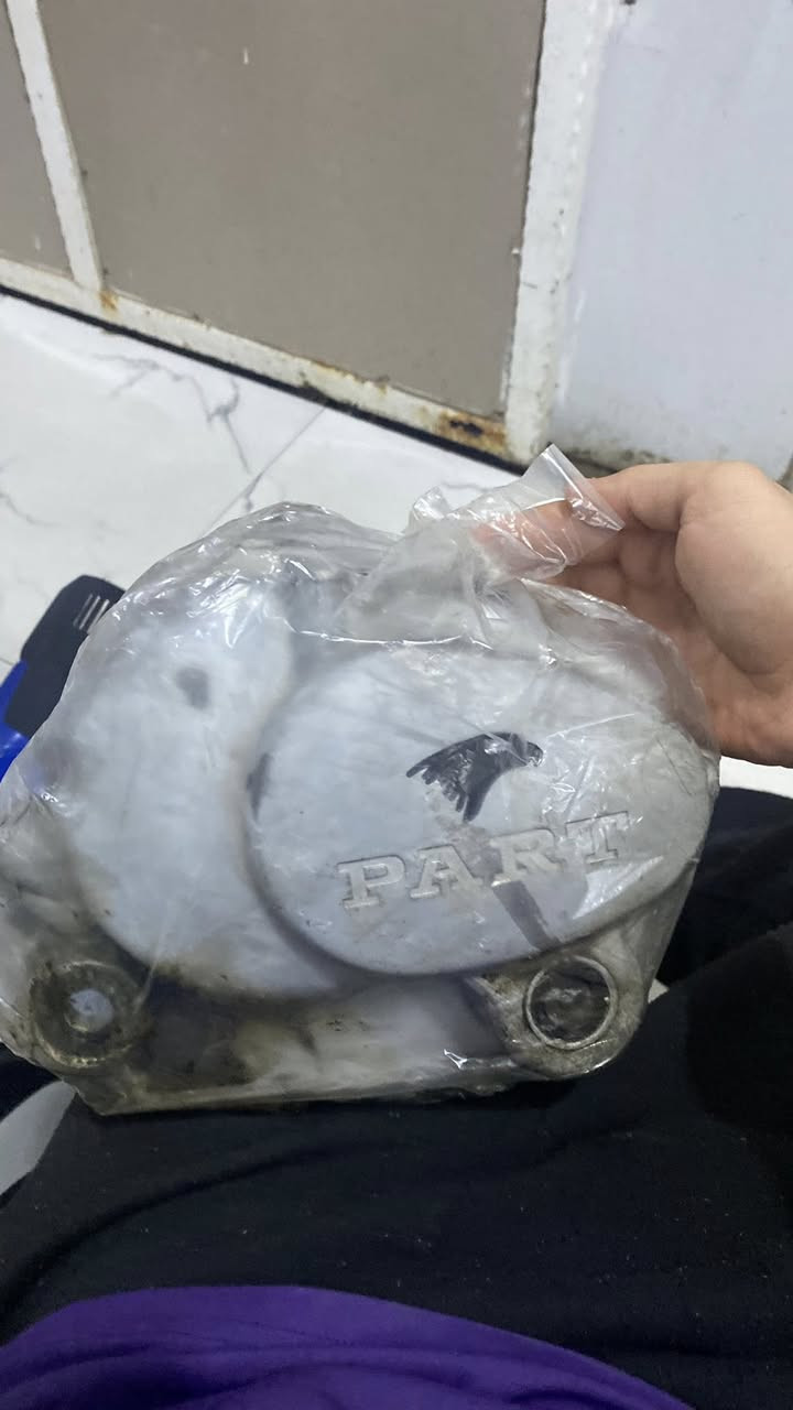 للبيع سلات ثنين الوحده قفل 5
تانكي بي زرف صغير  موجد بل صوره ب 10قفل جديد
سكان ٣
صفاحيات اصليات ب12 لاستفسار ***********
